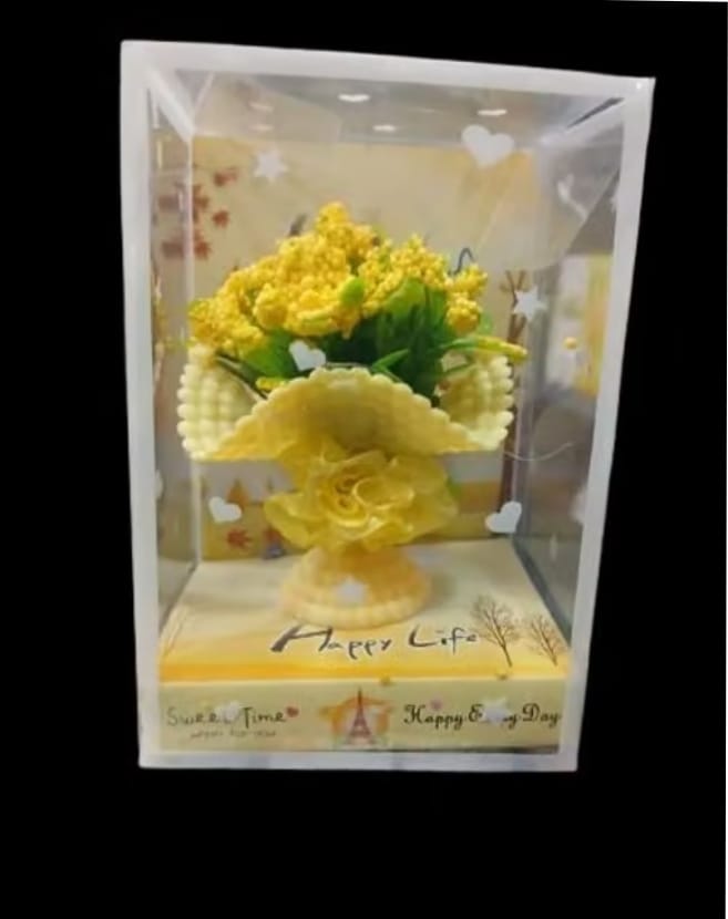 Elegant Showpieces