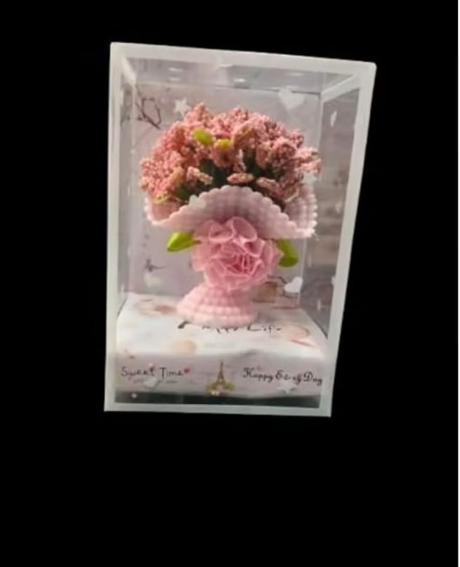 Elegant Showpieces
